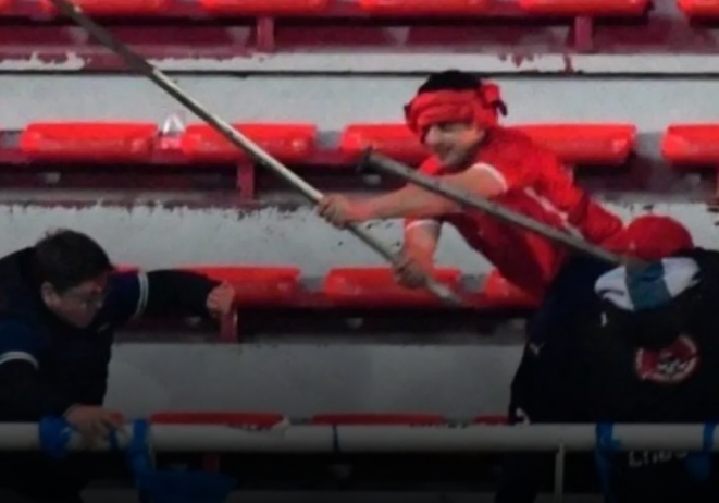 Presidente da Fifa condena cenas de violência em Independiente x La U