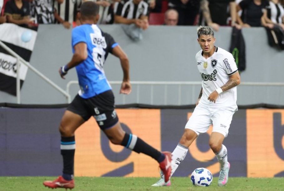 Time reserva do Botafogo perde do Capital, mas avança na Copa do Brasil