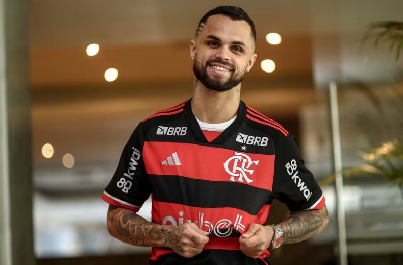 Flamengo anuncia a contratação do atacante Michael