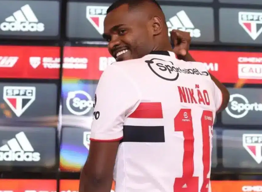 São Paulo decide não renovar contrato com Nikão