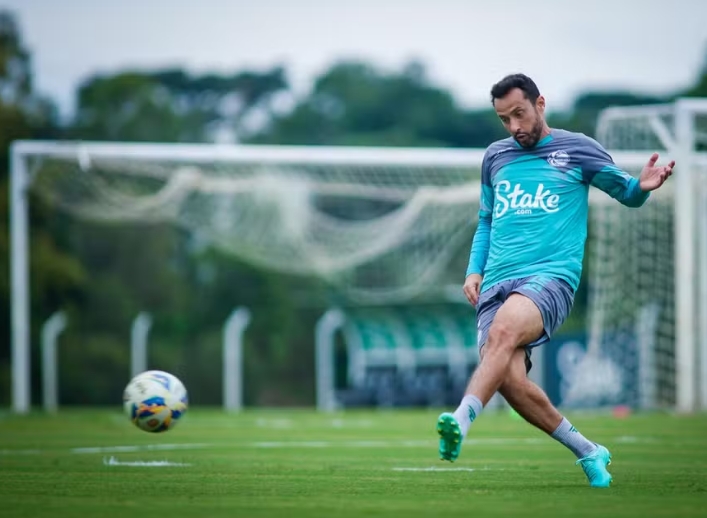 STJD admite que erro impediu Nenê de jogar contra o Palmeiras