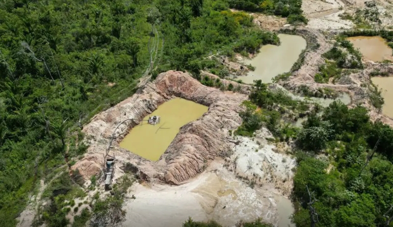CV cobra taxas de garimpeiros e fortalece avanço na Amazônia Legal