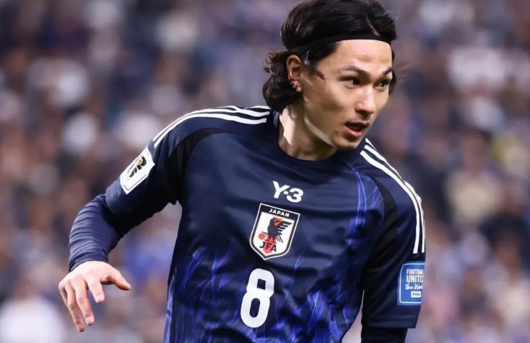 Jogador do Japão sofre grave lesão e pode perder a Copa do Mundo de 2026