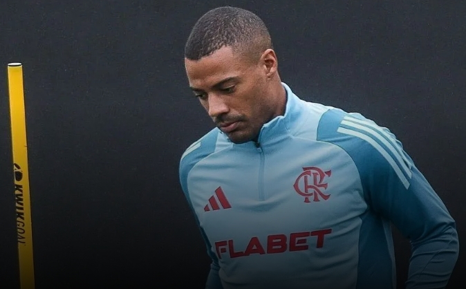 Flamengo se pronuncia após vazamento de críticas a De La Cruz; entenda
