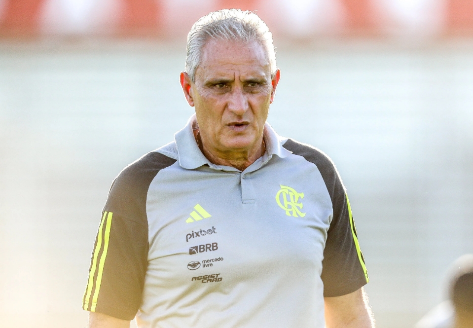 Arritmia de Tite é revertida com remédios e técnico pode ter alta no sábado