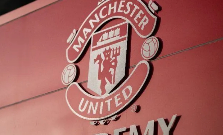 Manchester United anuncia nova demissão em massa; entenda