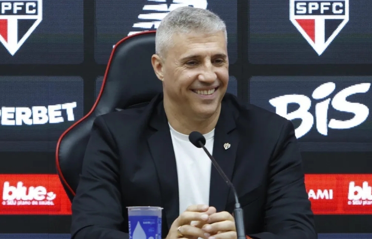 Hernán Crespo define prioridade no São Paulo: 'A urgência é o Brasileirão'