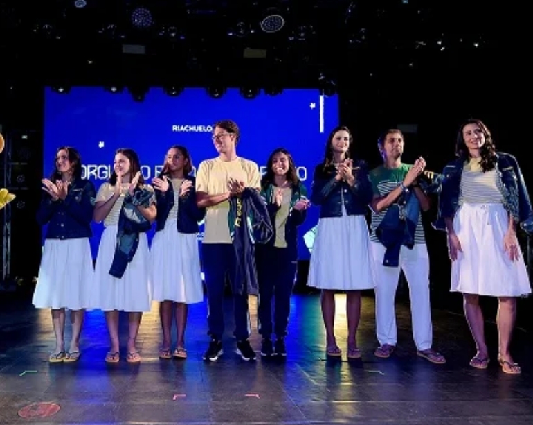 COB rebate críticas ao uniforme do Brasil