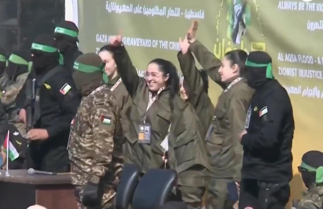 Hamas liberta 4 reféns israelenses em acordo de cessar-fogo com Israel