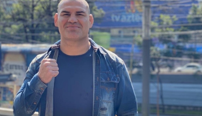 Ex-campeão do UFC é condenado a 5 anos de prisão por tiroteio em 2022