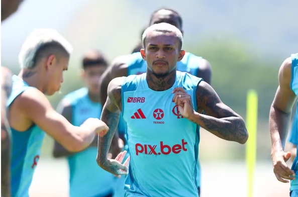 Flamengo estipula vender mais jogadores do que comprar em 2025