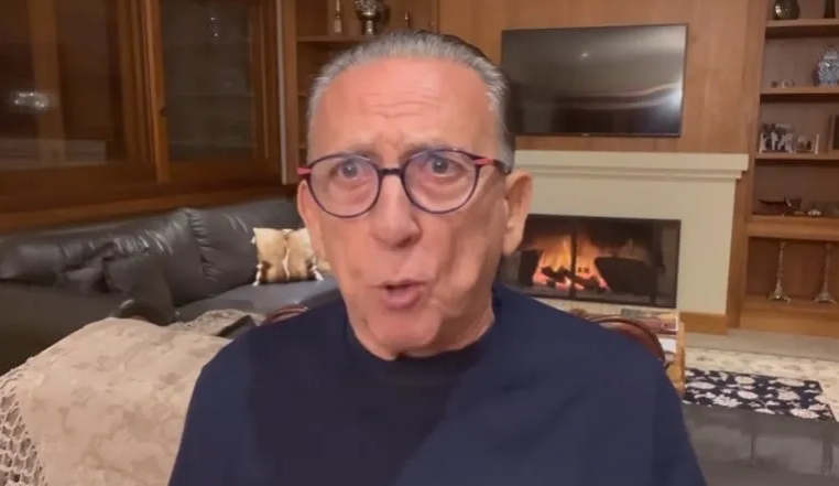 Galvão Bueno desabafa após empate entre Brasil e Costa Rica