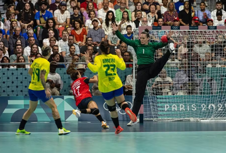 Paris 2024: Brasil derruba a Espanha e estreia com vitória no handebol
