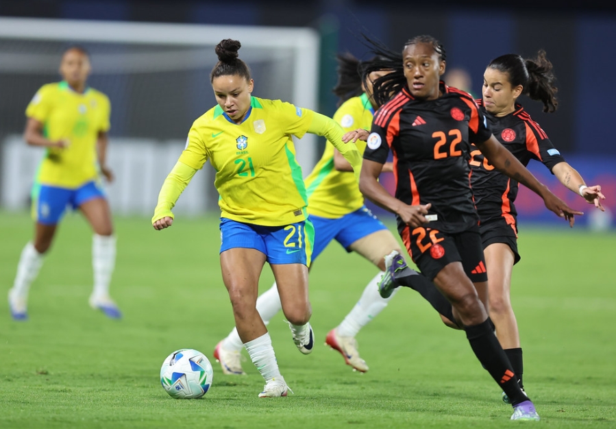 Brasil empata com Colômbia e pega o Uruguai na semifinal da Copa América