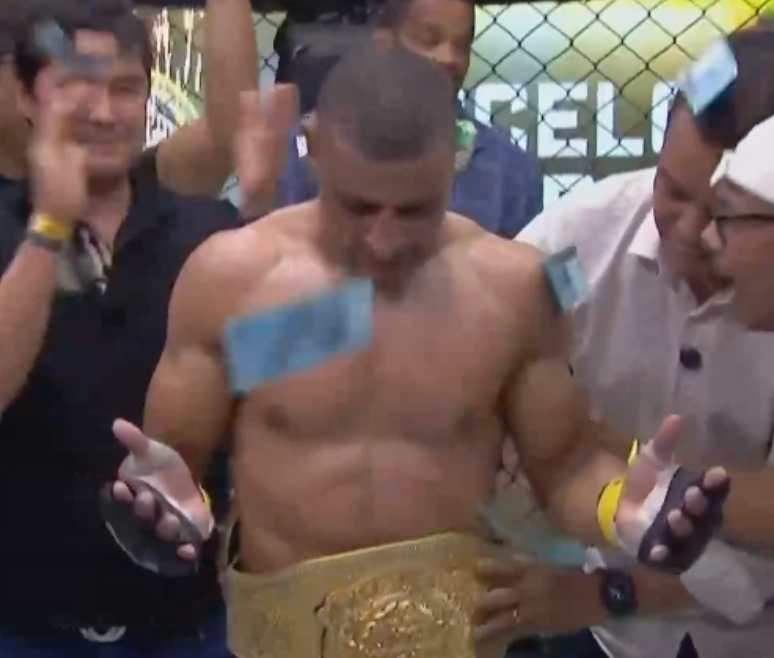 Marcelo Medeiros vence amazonense e é consagrado campeão do Fight do Milhão