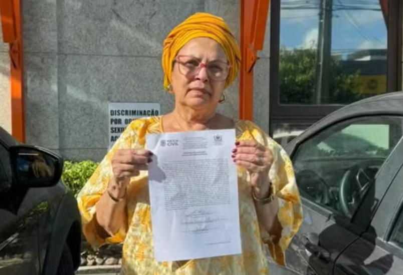 Mãe de Santo processa motorista por racismo e é acusada de intolerância