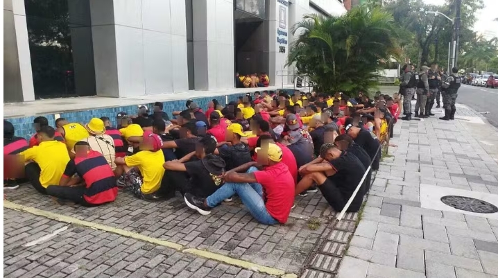 Polícia prende 166 membros de organizada antes de Sport x Internacional