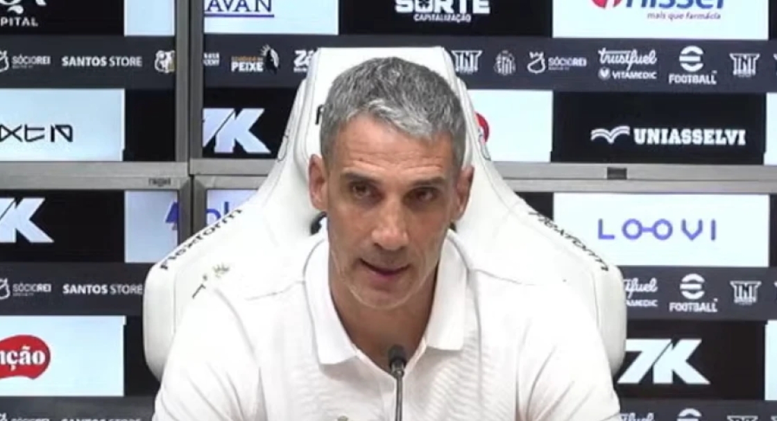 Apresentado, Vojvoda projeta parceria com Neymar no Santos