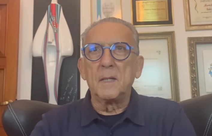 Galvão Bueno reage à saída de Diniz do Cruzeiro e opina sobre Renato Gaúcho