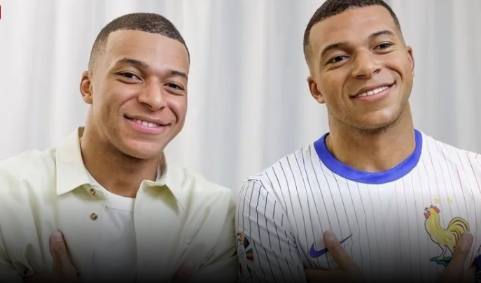 Mbappé ganha estátua de cera que impressiona por realismo