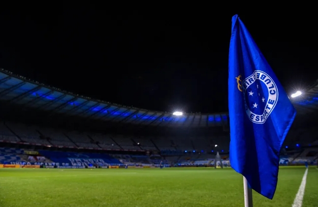 Cruzeiro completa um mês sem vencer no Brasileiro