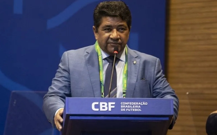 Presidente da CBF diz que impaciência pode piorar seleção de Dorival