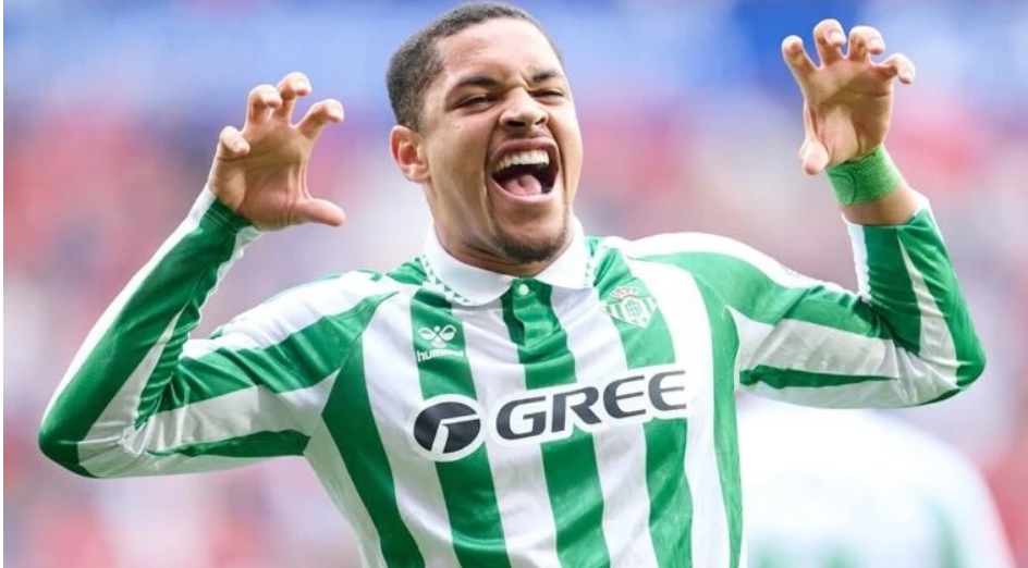 Palmeiras prepara o anúncio da contratação de Vitor Roque