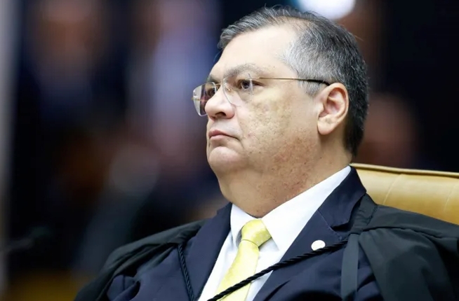 STF suspende ação trabalhista sobre médica cooperada no Amazonas