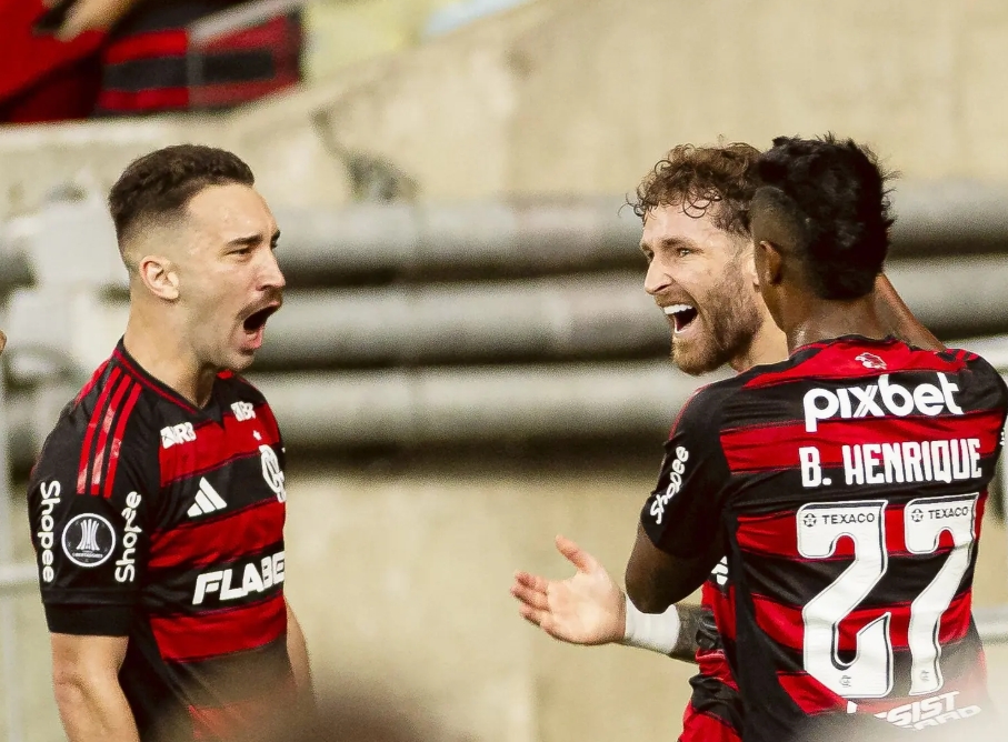 Flamengo bate Deportivo Táchira e vai às oitavas como segundo colocado