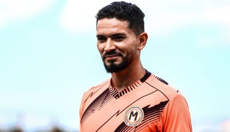 Série D: Manauara anuncia atacante Vanilson, ex-Manaus