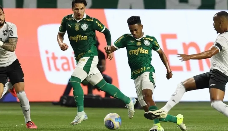 Palmeiras e Botafogo disputam vaga nas quartas do Mundial de Clubes