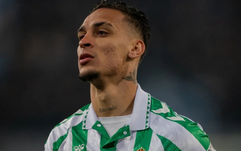 Time de Cristiano Ronaldo sinaliza oferta por Antony, do Manchester United