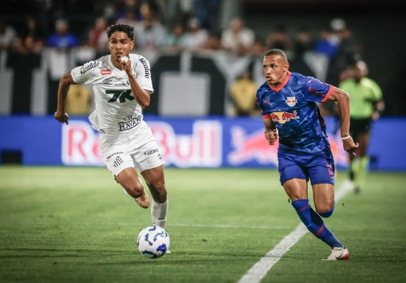 Lautaro Díaz desencanta, mas Santos empata com Bragantino pelo Brasileirão