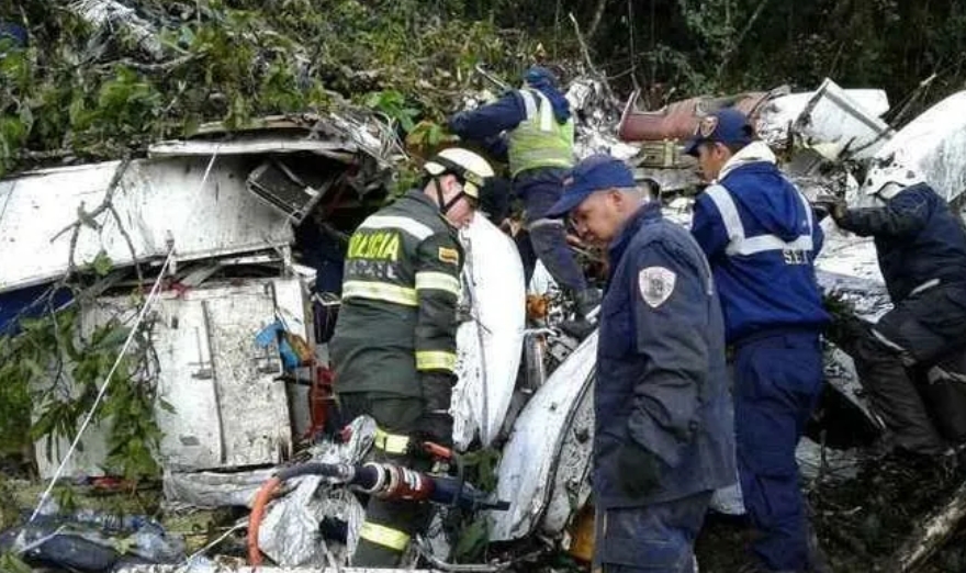 Tragédia da Chapecoense completa 8 anos; relembre acidente