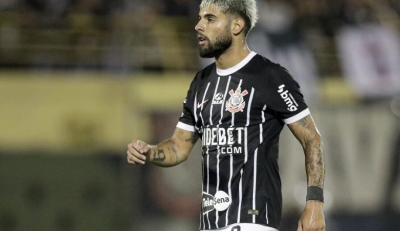 Corinthians segura saída de Yuri Alberto enquanto procura centroavante
