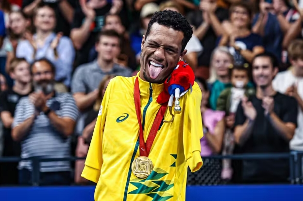Gabrielzinho conquista primeiro ouro do Brasil nas Paralimpíadas