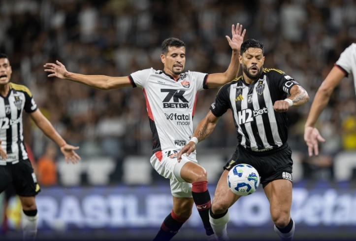 Atlético oficializa substituto de Cuca para duelo com o Vitória pelo Brasil