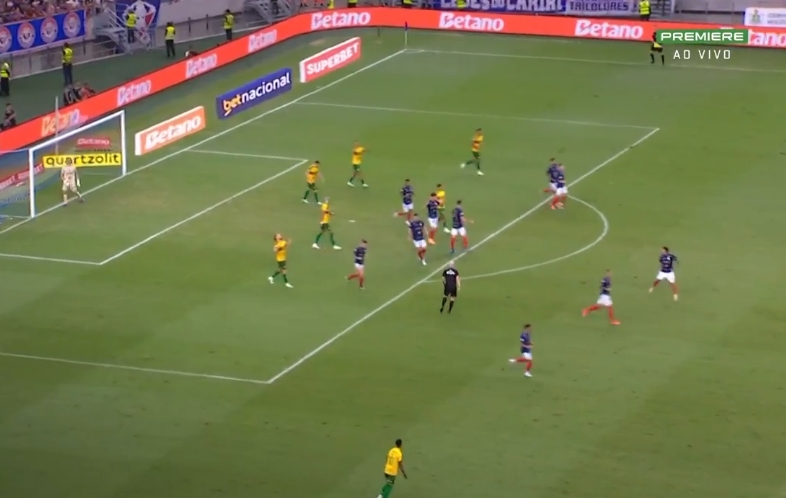 Fortaleza bate o Cuiabá na Arena Castelão