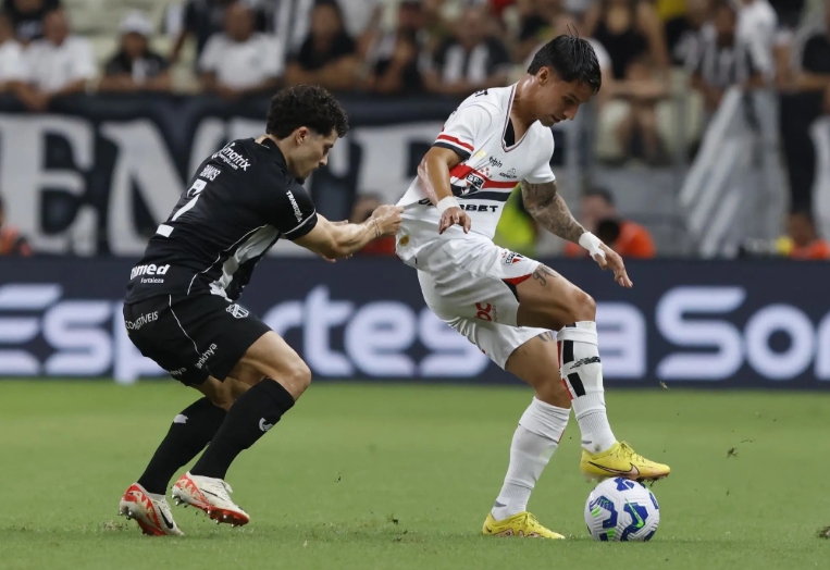 São Paulo x Ceará: onde assistir, estatísticas, histórico e escalações