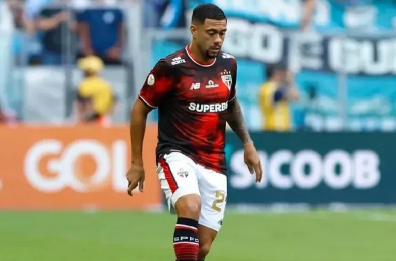 Vitória encaminha contratação de Wellington Rato, do São Paulo