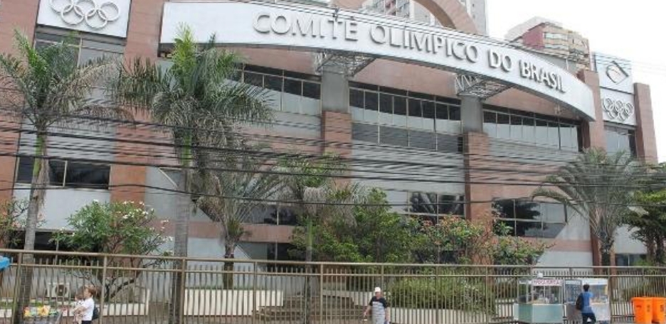 Atletas enfrentam perrengues e gastam do bolso para eleger oposição no COB