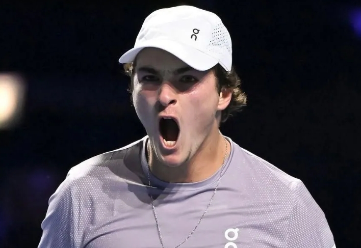 João Fonseca atinge 24º lugar e tem 3º melhor ranking do Brasil na história