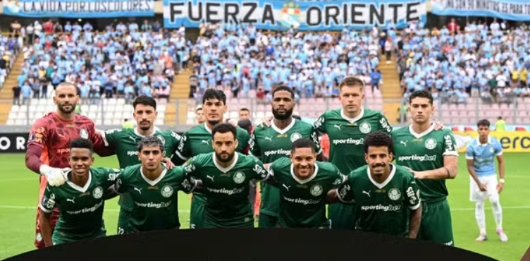 Palmeiras leva susto, mas vence Sporting Cristal em estreia na Libertadores