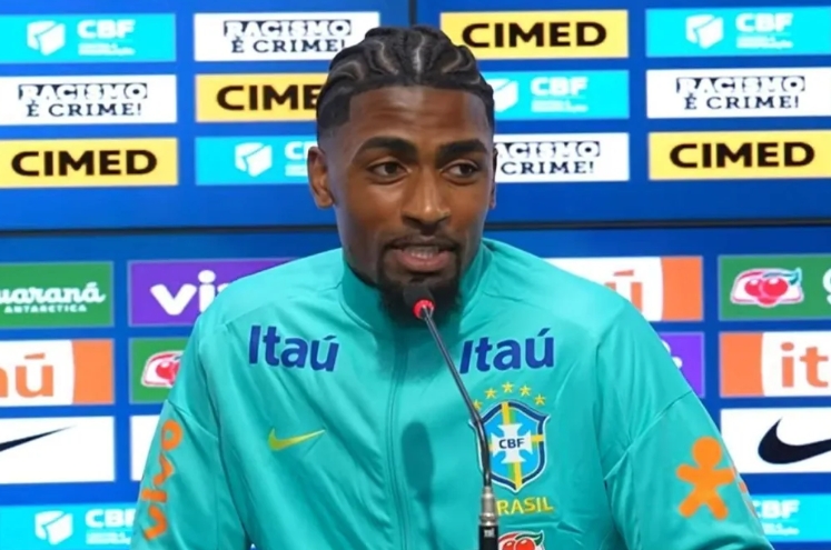 Estreante da Seleção revela como foi primeiro treino de Ancelotti