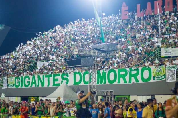 Escola de Samba Reino Unido comemora 44 anos em grande festa nesta quinta