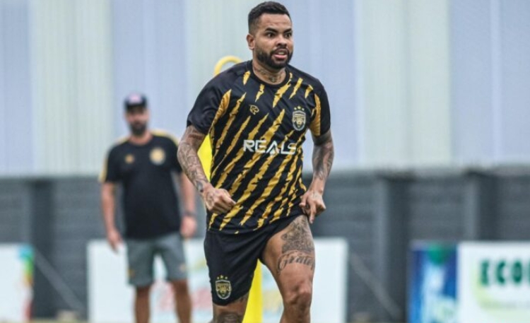 Dentinho é anunciado pelo Brasiliense após passar pelo Amazonas FC