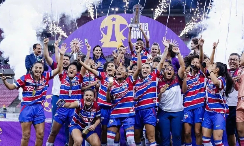 Fortaleza encerra futebol feminino após rebaixamento no masculino