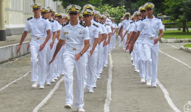 Com bolsa de R$ 1,3 mil, Marinha abre 153 vagas, incluindo Manaus