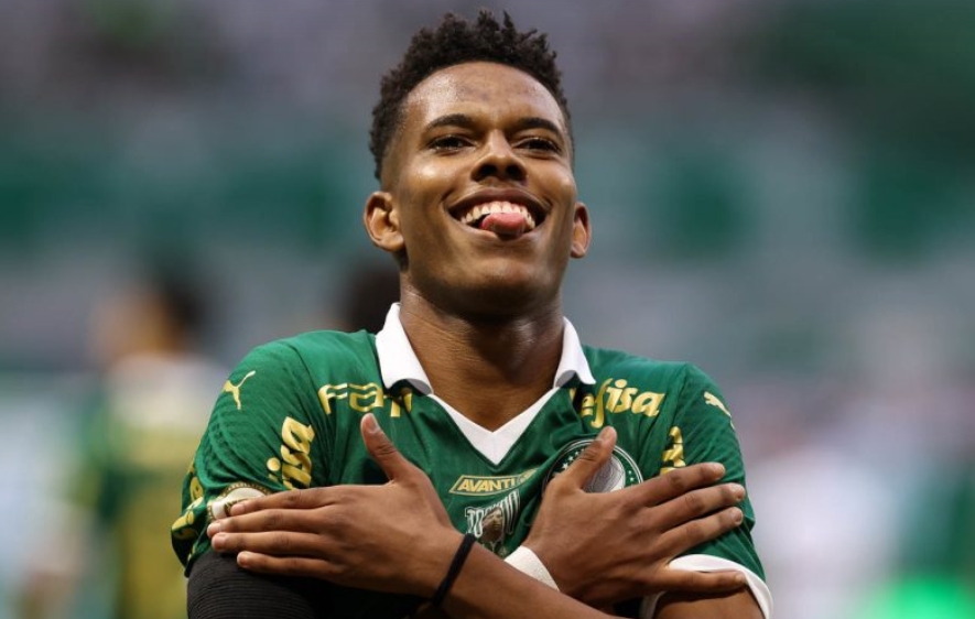 Estêvão promove remédio proibido na Inglaterra, sua próxima casa; veja