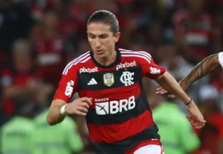 Confira a trajetória de Filipe Luís, técnico interino no Flamengo